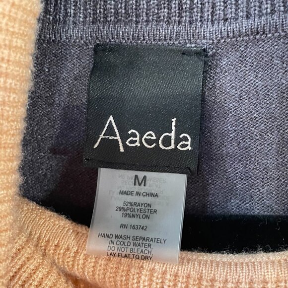 Vtg Y2K Aaeda Colorblock Blanket Stitch Turtleneck Sweater Medium - Picture 5 of 6